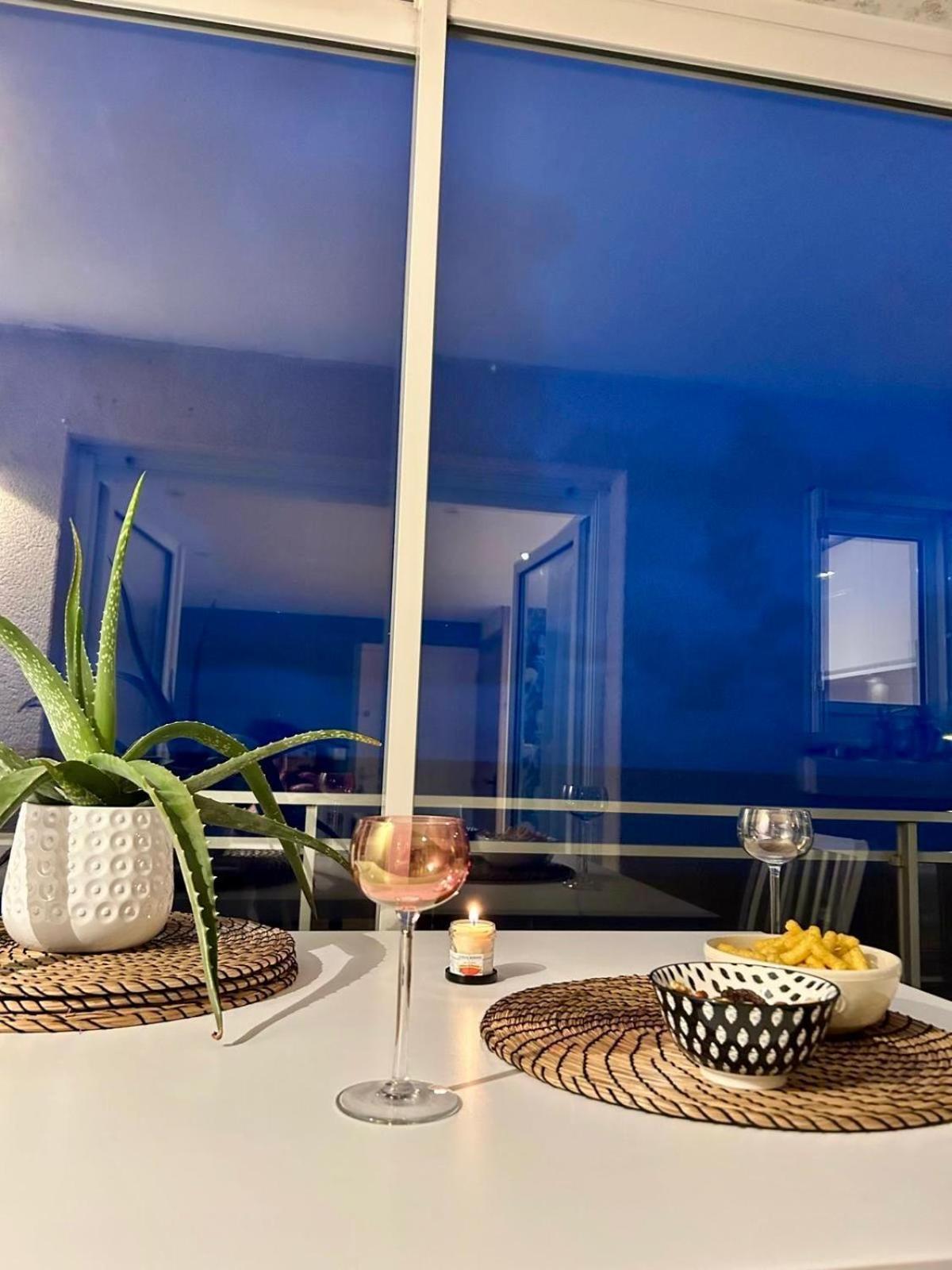 Mettons Les Voiles - Appt Vue Mer Avec Loggia Bernieres-sur-Mer Bagian luar foto
